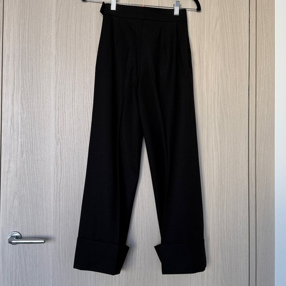Aritzia wool black high rise pants with cuffed hem size 00 - excellent condition - Picture 4 of 8